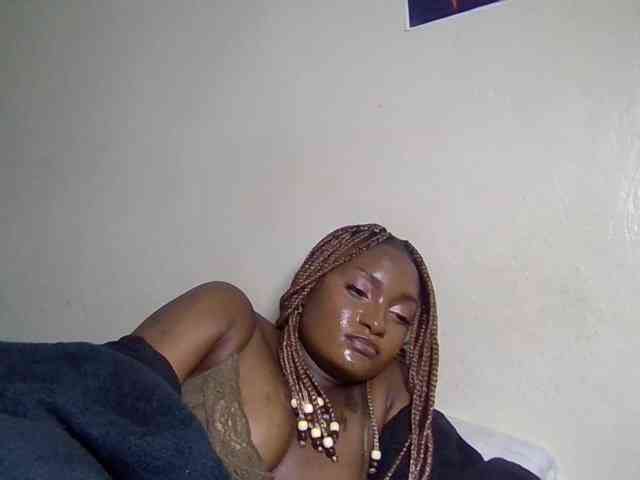 SweetKimmie webcam