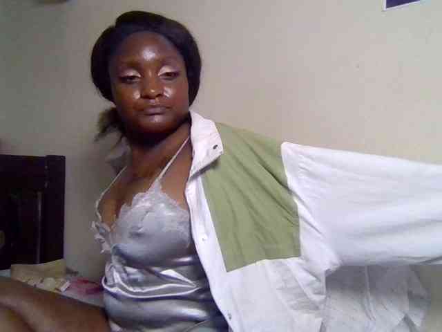 SweetKimmie webcam