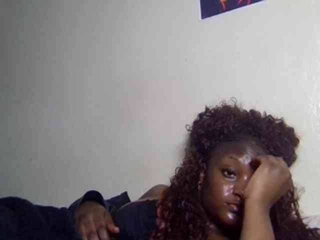 SweetKimmie webcam