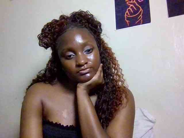 SweetKimmie webcam