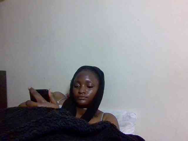 SweetKimmie webcam