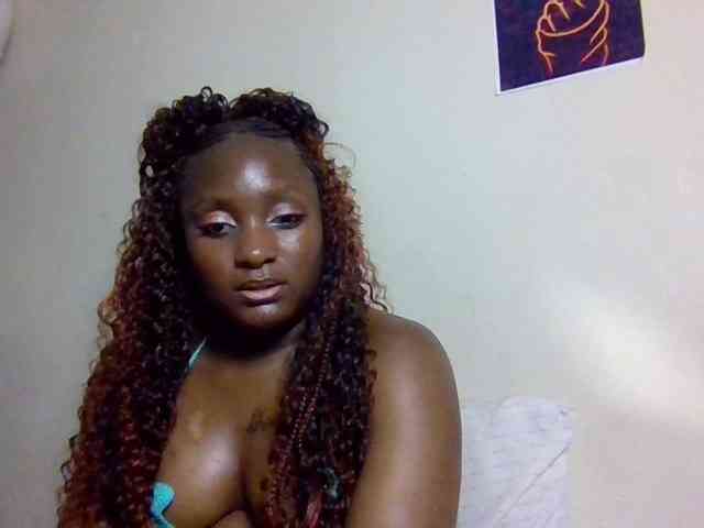 SweetKimmie webcam