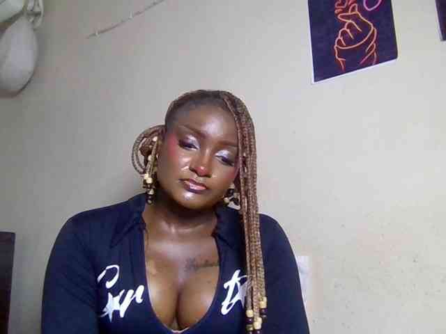SweetKimmie webcam