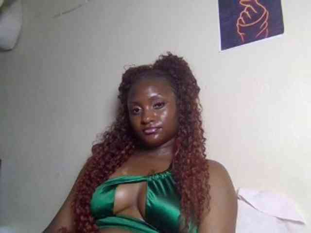 SweetKimmie webcam