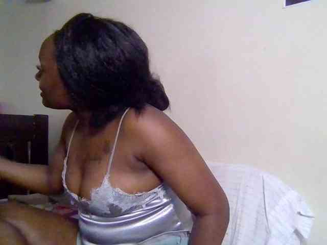 SweetKimmie webcam