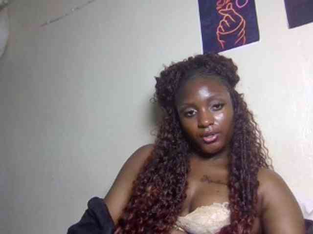 SweetKimmie webcam
