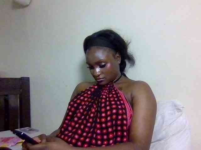 SweetKimmie webcam