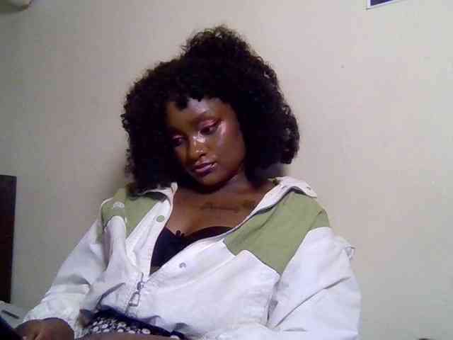 SweetKimmie webcam