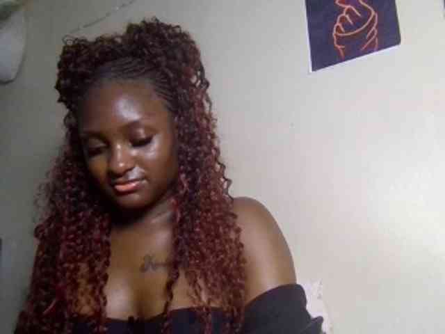 SweetKimmie webcam