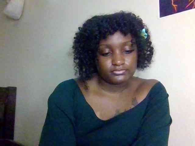 SweetKimmie webcam