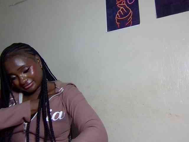 SweetKimmie webcam