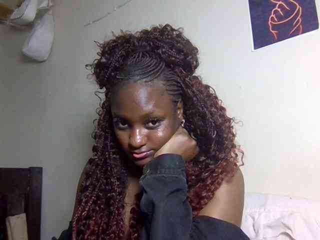 SweetKimmie webcam