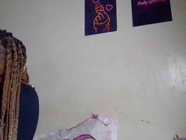 SweetKimmie webcam