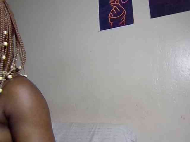 SweetKimmie webcam