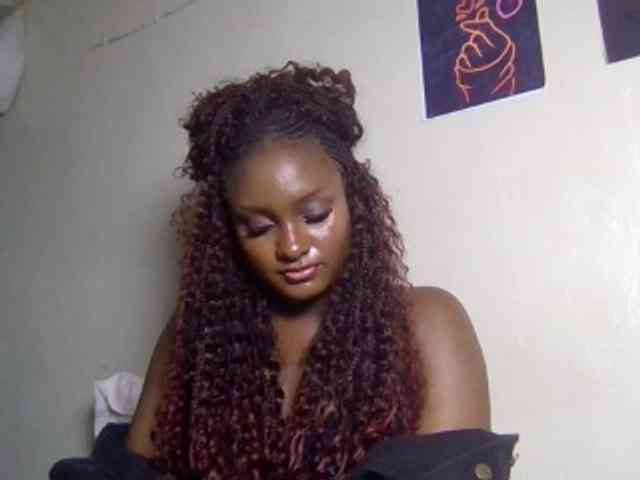 SweetKimmie webcam