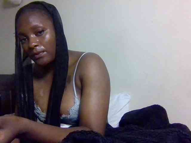 SweetKimmie webcam