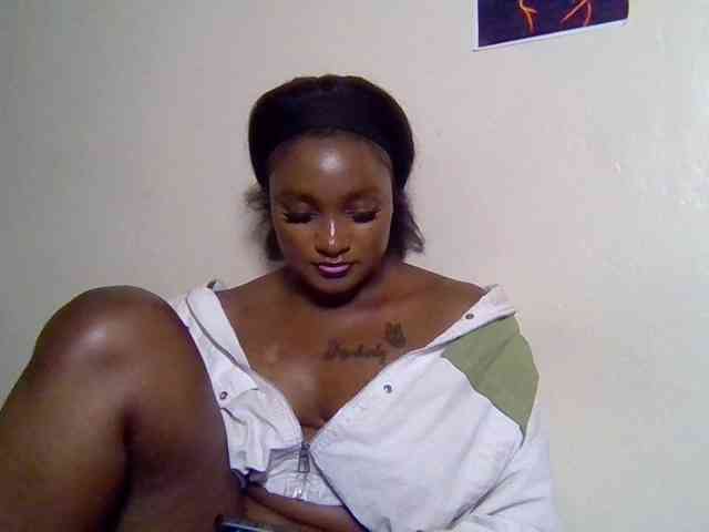 SweetKimmie webcam