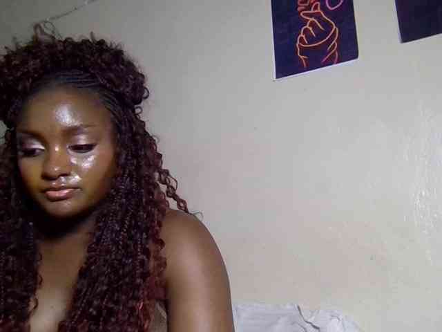 SweetKimmie webcam