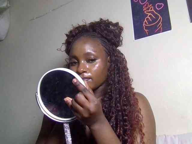 SweetKimmie webcam