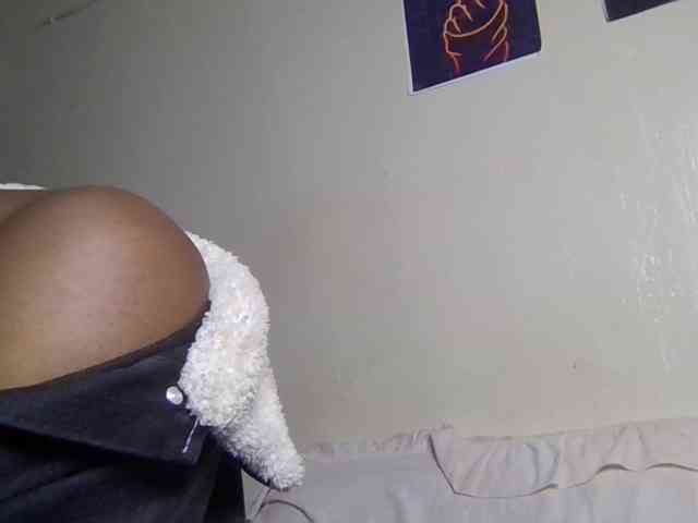 SweetKimmie webcam