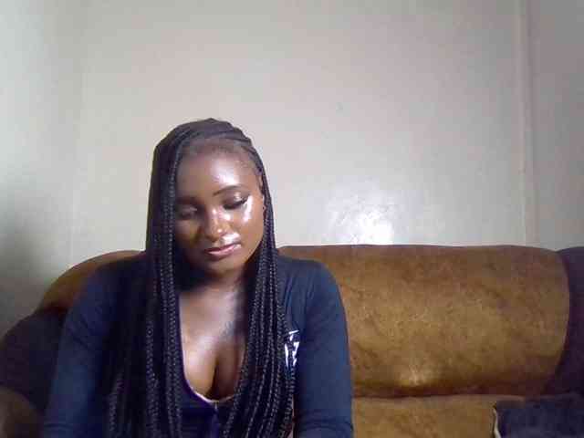 SweetKimmie webcam