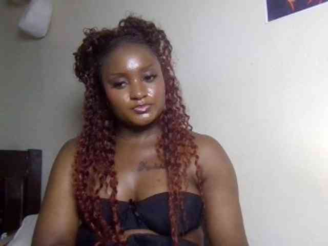 SweetKimmie webcam