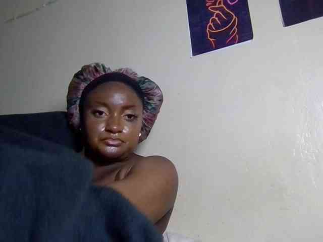 SweetKimmie webcam