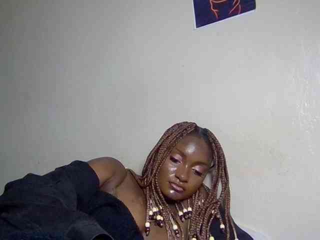 SweetKimmie webcam