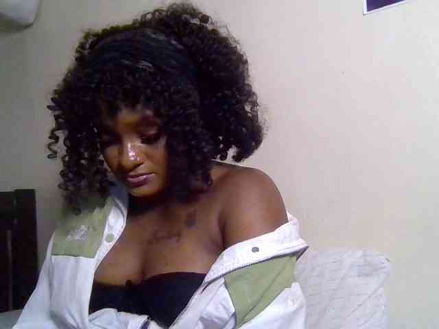 SweetKimmie webcam
