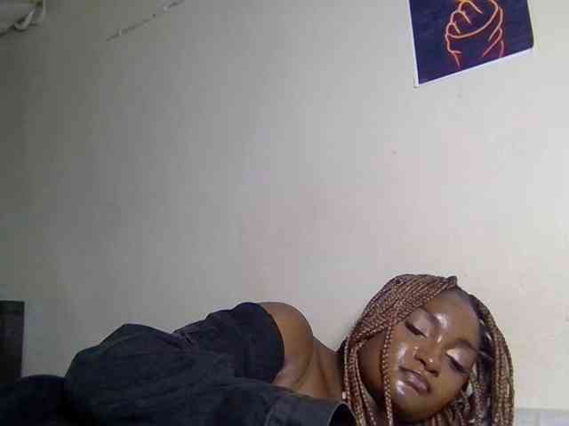 SweetKimmie webcam
