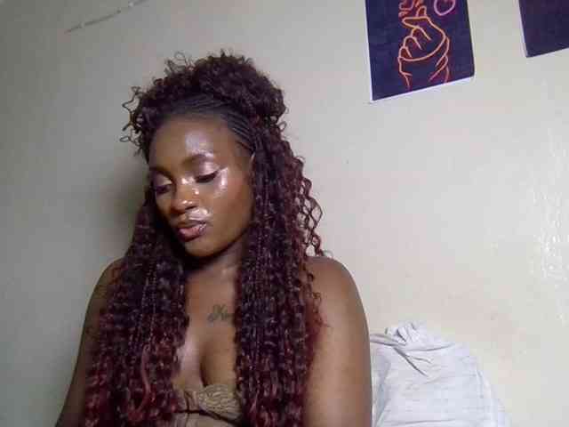 SweetKimmie webcam