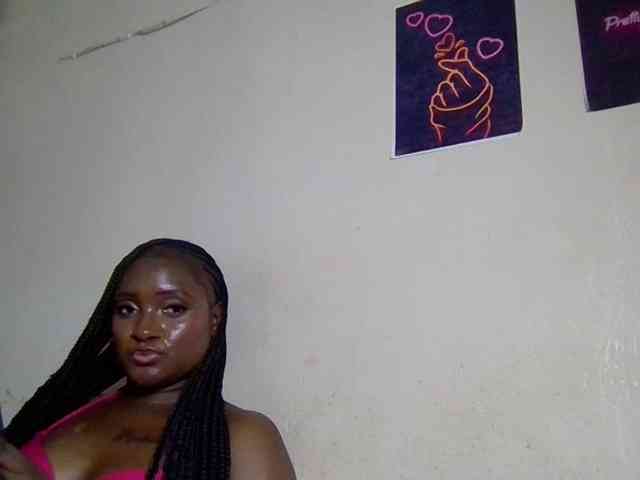 SweetKimmie webcam