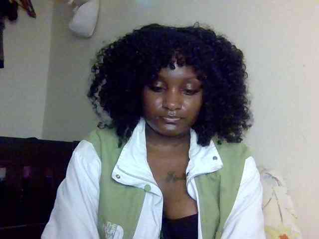 SweetKimmie webcam