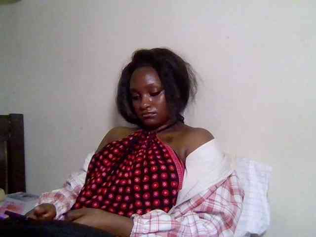 SweetKimmie webcam
