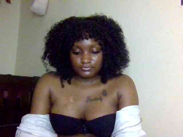 SweetKimmie webcam