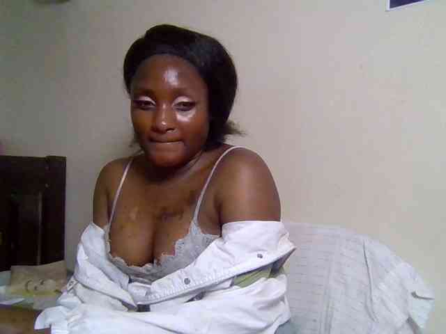SweetKimmie webcam