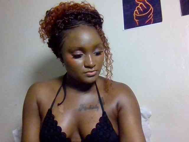 SweetKimmie webcam
