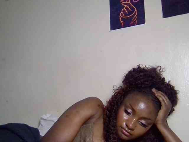 SweetKimmie webcam