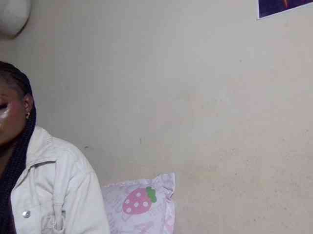 SweetKimmie webcam
