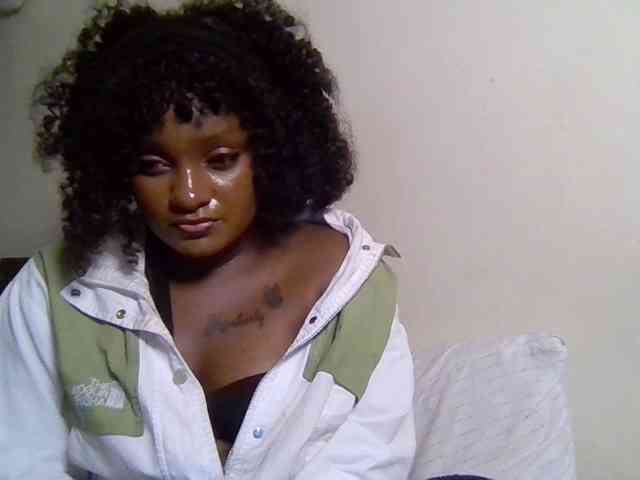 SweetKimmie webcam