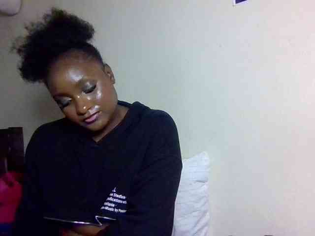 SweetKimmie webcam