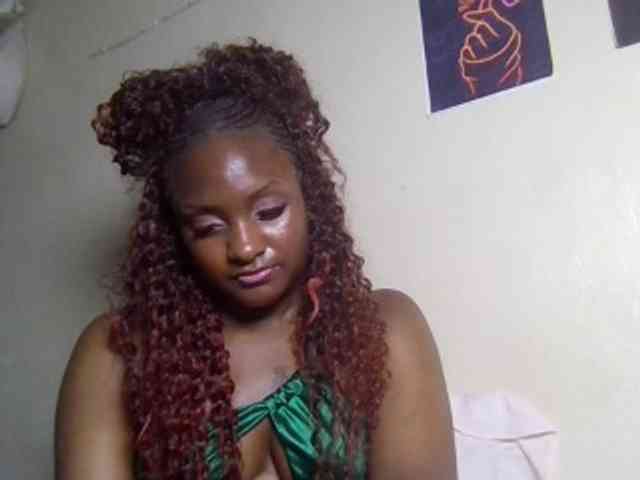 SweetKimmie webcam