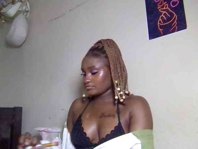SweetKimmie webcam