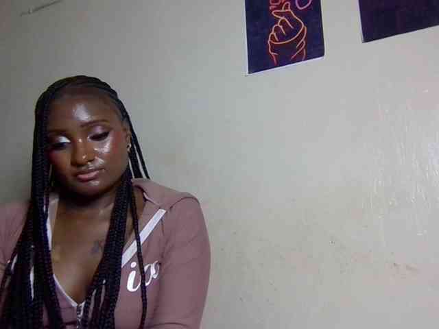 SweetKimmie webcam
