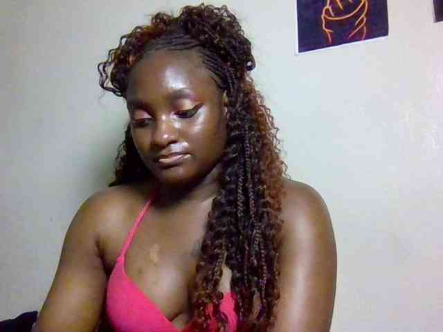 SweetKimmie webcam