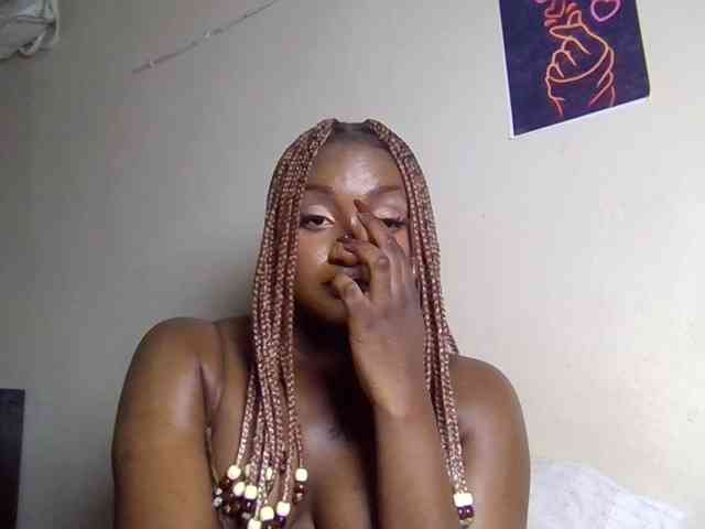 SweetKimmie webcam