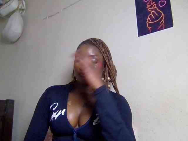 SweetKimmie webcam