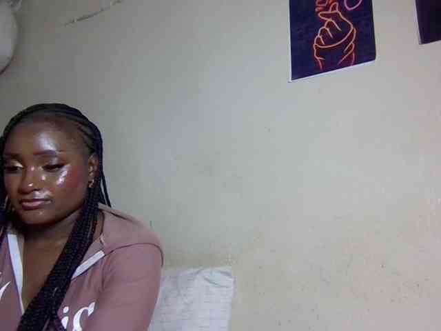 SweetKimmie webcam