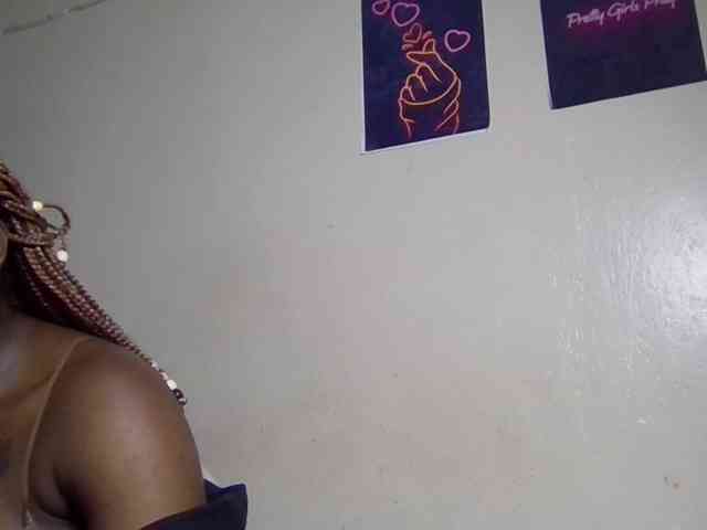 SweetKimmie webcam