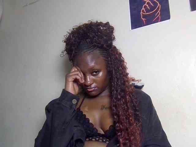 SweetKimmie webcam